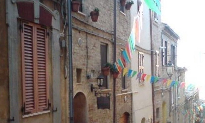 Acquaviva Picena Apartment | Cielo Aperto Apartment is perfect for a couple
