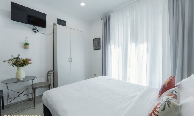 Cenisia Apartment | Cit Turin | Lombriasco Apartment