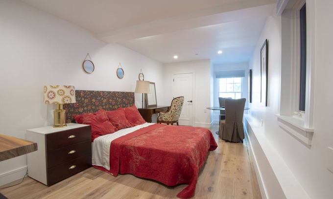 Richmond District Apartment | City And Nature in San Francisco