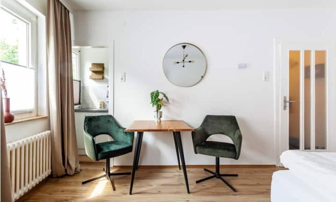 Stadtmitte/Neustadt Apartment | City Apartment in Berühmter Lage