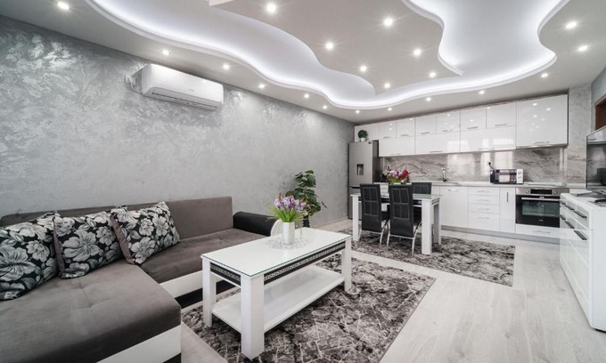 Lyaskovo Apartment | City Apartments - a brand new luxury & comfy 2
