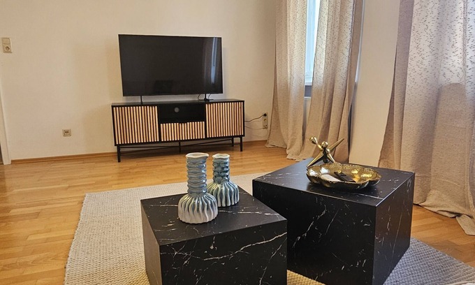 Bad Aibling Apartment | City Appartement at Mühlbach - Kurpark