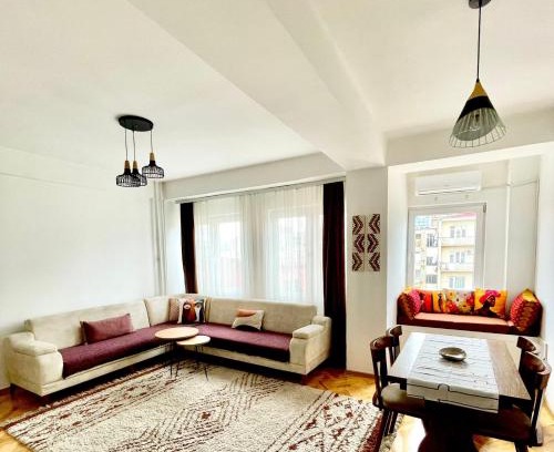 Mejë Apartment | City Center Studio Apartment