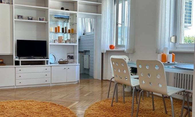 Mariahilf Apartment | City Centre Naschmarkt