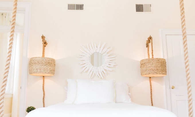 Mount Adams Condo | City Vibes:Trendy/community Pool/Weekday Escape!