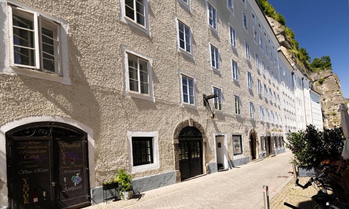 Altstadt Apartment | Citycenter Salzburg am Ursulinenplatz