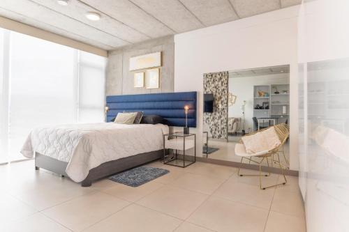Curridabat Apartment | Cityscape iFreses, 20th floor! AC, TV and Pool