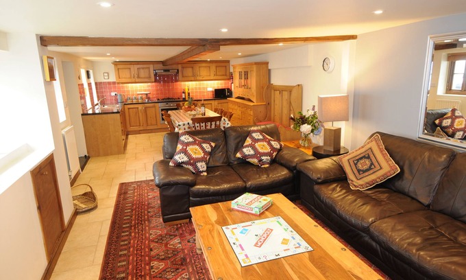 Charmouth Cottage | Classic-Cottage-Private Bathroom-Countryside view