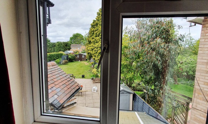 Little Hay Hotel | Classic Single Room - Royal Square Hotel Birmingham Airport and NEC