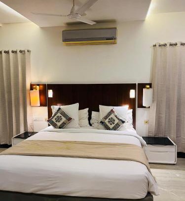 Kanathur Hotel | Classic Vista