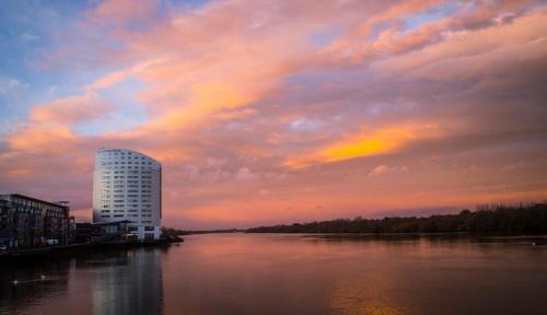 Limerick City Centre Hotel | Clayton Hotel Limerick