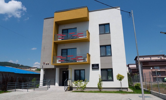 Piatra Neamt Apartment | Clement Apartments