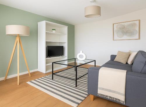 Clerkenwell Apartment | Clerkenwell Flat by Whitecross Street Market