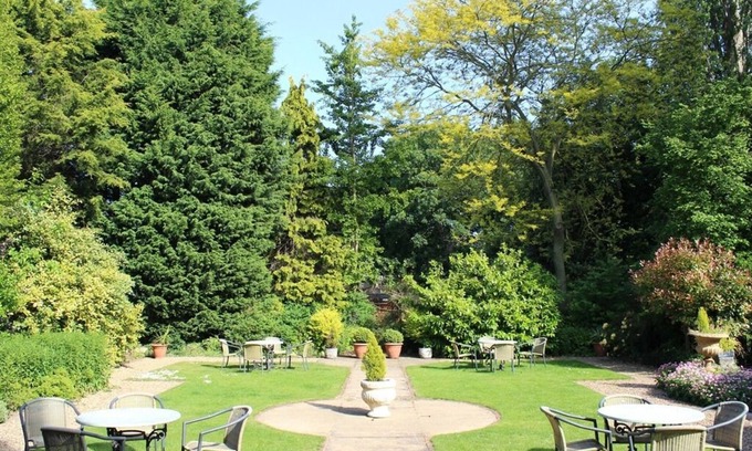 Spalding Hotel | Cley Hall Hotel