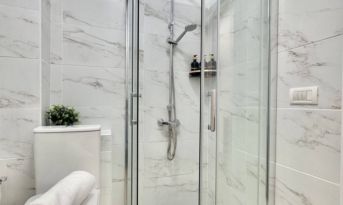 San Marcos Apartment | Cliff Retreat