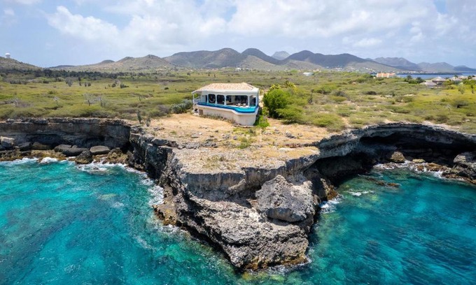 Sabana Westpunt Villa | Cliff Villa - Award Winning Luxury Retreat