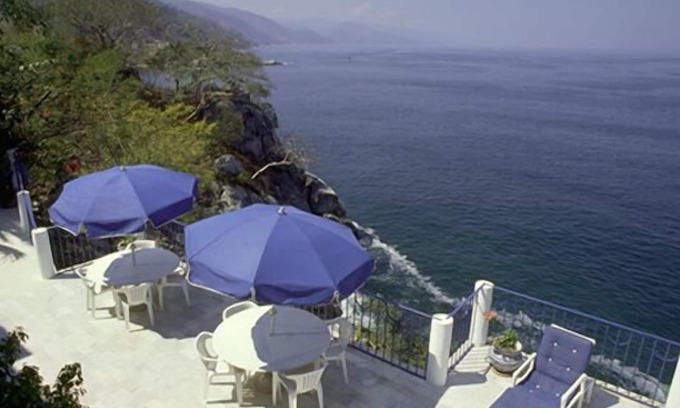 South Shore Hotel Area Villa | CLIFFSIDE VILLA w/private pool 3/suite bedrooms Amazing ocean views. Staff.