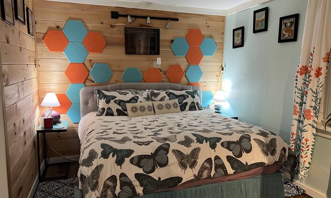 Pine Ridge Apartment | Climb On Inn ~Explore Red River Gorge & Comfort ~Perfect Location ~Pet Friendly