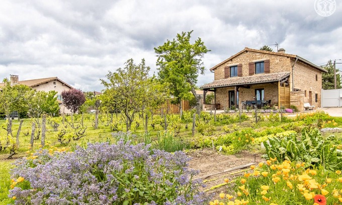 Charnay-les-Macon House | Clos de la Maison - Charnay LES Macon