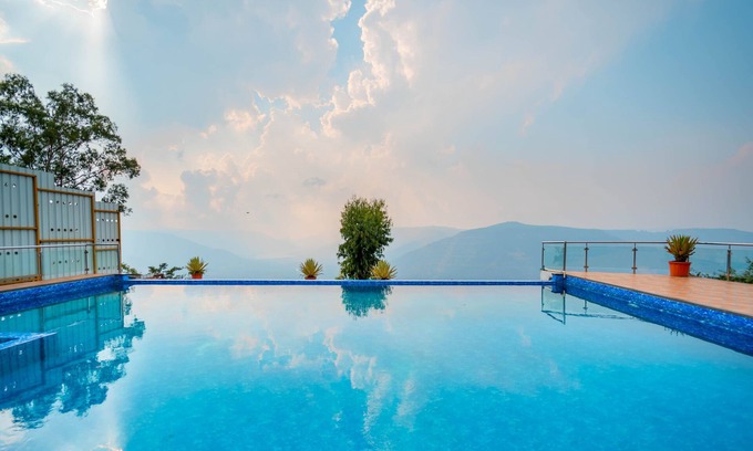 Wai Hotel | Cloud Mist Resort and Spa