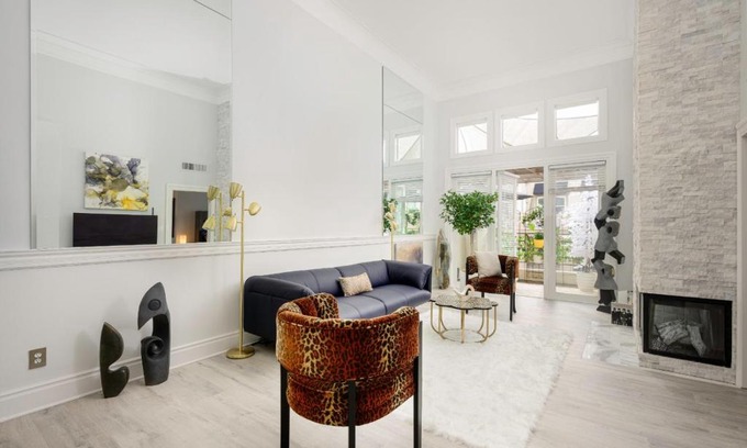 Airport Area Apartment | CLOUD NINE - Elegance & Comfort