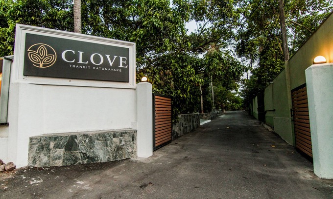 Kotugoda Hotel | Clove Transit Hotel