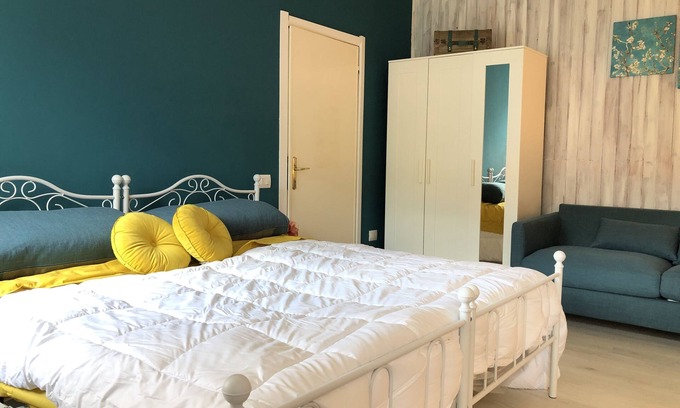 Porto Ceresio Apartment | CLUA Holiday House