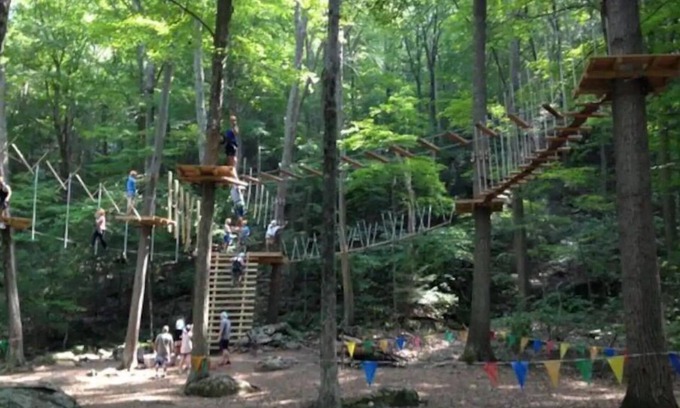 South Kent House | Club Getaway Pine Grove 2