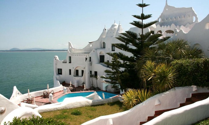 Punta Ballena Hotel | Club Hotel Casapueblo