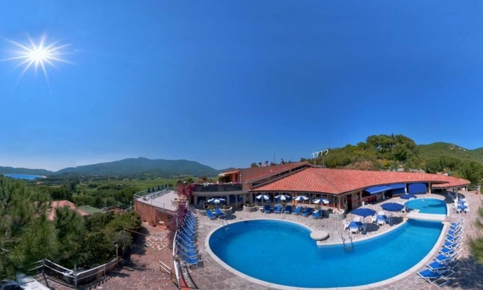 Bonalaccia-Filetto Hotel | Club Hotel Marina 2