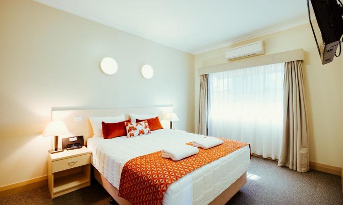 Narrabri Hotel | Club Motor Inn