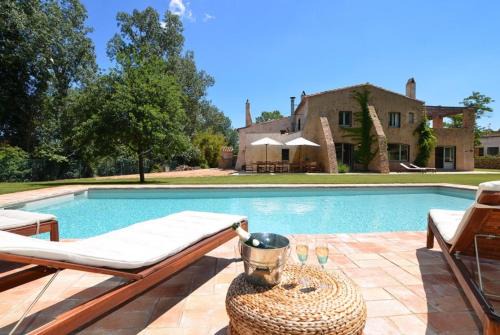 Cruilles Villa | Club Villamar - Maria Saris