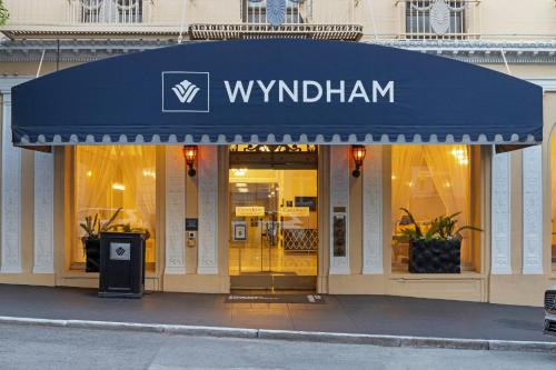 Lower Nob Hill Resort | Club Wyndham Canterbury