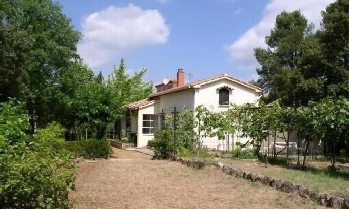 Saint-Maximin-la-Sainte-Baume House | Cottage in Provence Verte in St-Maximin la Sainte-balm, calm and comfort