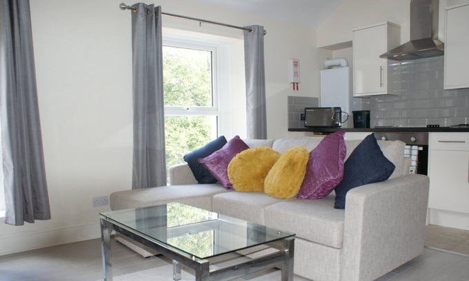 Uplands Apartment | Coastal City Rooms - Uplands