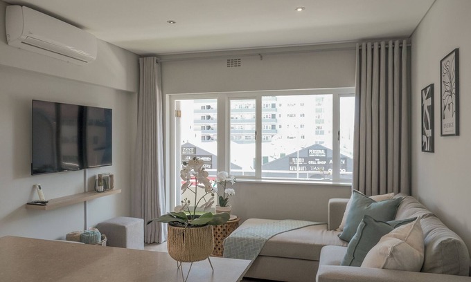 Fresnaye Apartment | Coastal City Vibes: Stylish 2-Bedroom