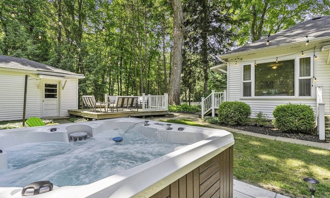 Fennville House | Coastal Cottage: Private Hot Tub, Pet Friendly, Deck, Fire Pit, Lakeshore Drive