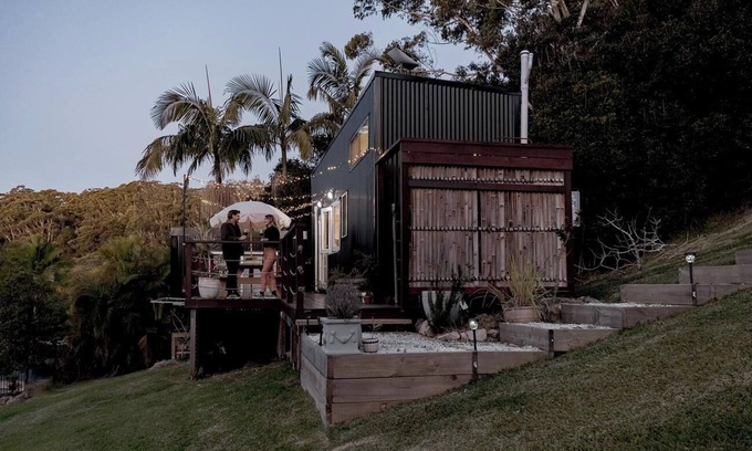 Terrigal House | Coastie Valley Tinyhouse. A romantic, coastal, getaway...