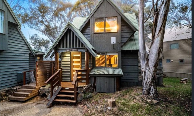 Dinner Plain Cabin | Coch'Y'Bondhu-High Country Cabin
