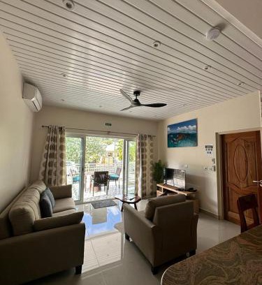 Anse La Mouche Apartment | Coco De Mer Villa