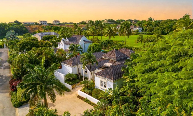 Westmoreland Villa | Coconut Grove 8 Luxury Villa by Island Villas