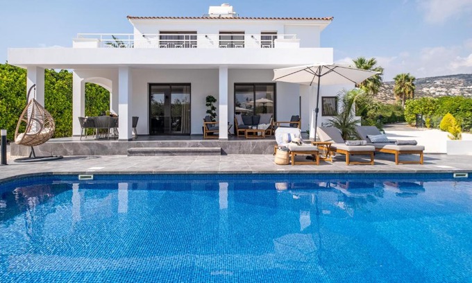 Peyia Town Villa | Cocoon Ocean Villa Luxury Escape