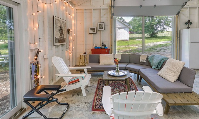 Coffeyville Apartment | Coffeyville Countryside Studio w/Fire Pit!