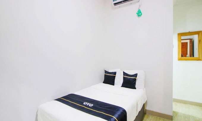 Laweyan Hotel | Collection O 91605 Nexdeco House Homestay Syariah