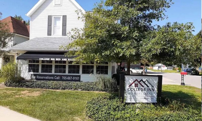Marion Bed & Breakfast | College Inn Bed and Breakfast