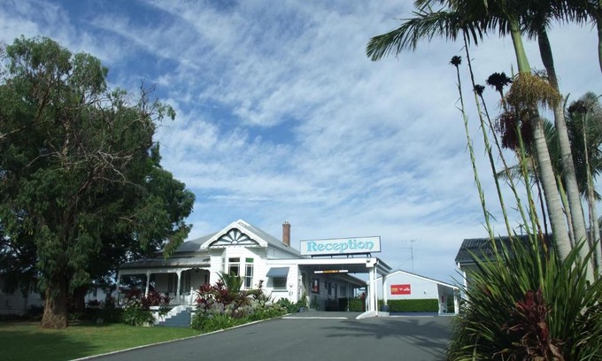 Kempsey Hotel | Colonial Court Motor Inn