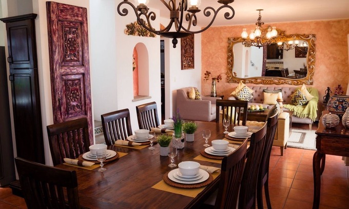 Antigua Guatemala Villa | Colonial family getaway in Antigua Guatemala - Quiet & Beautiful vacation home