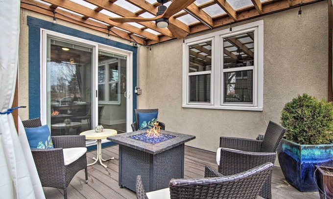 Central Colorado Springs House | Colorful CO Springs Retreat - Blocks to Downtown!