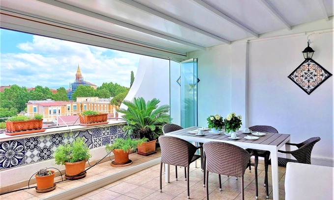 Celio Apartment | COLOSSEUM TERRACE DELUXE APARTMENT - 6 PEOPLE