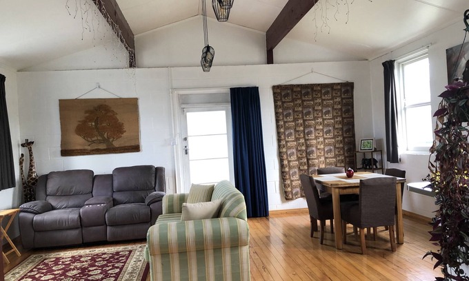 Foxton Beach House | Come and enjoy a summer break at our lovely Foxton Beach.